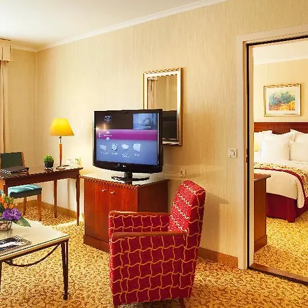 Hotel Paris Marriott Charles De Gaulle Airport 4*