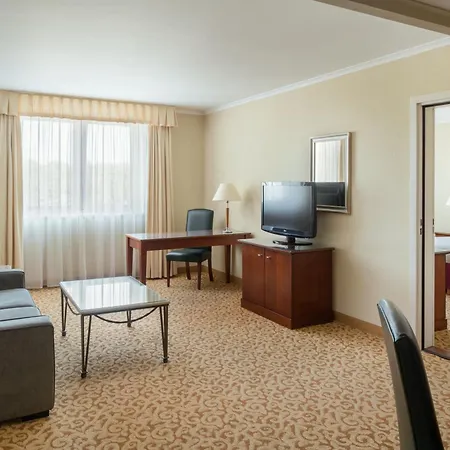 Paris Marriott Charles De Gaulle Airport 4*