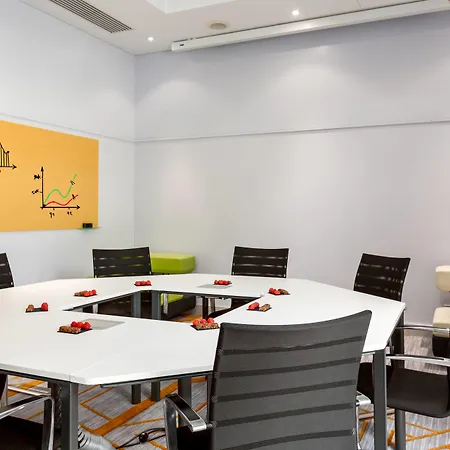 Paris Marriott Charles De Gaulle Airport Hotel 4*