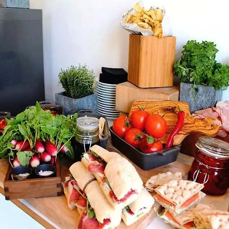 Paris Marriott Charles De Gaulle Airport Hotel 4*