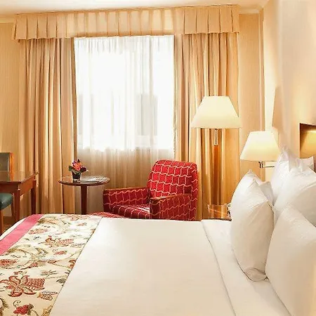 Paris Marriott Charles De Gaulle Airport Hotel 4*