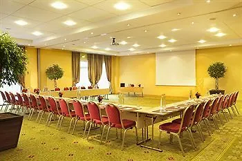 Paris Marriott Charles De Gaulle Airport Otel 4*