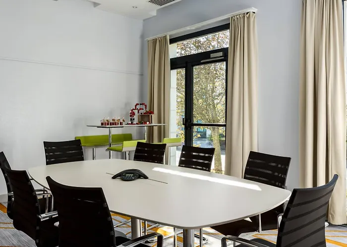 パリ マリオット シャルル ド ゴール エアポート 4*