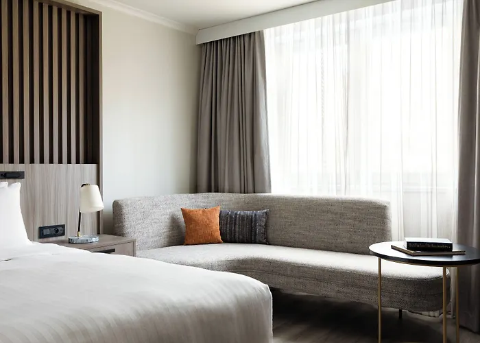 パリ マリオット シャルル ド ゴール エアポート 4*